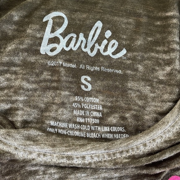 NWOT 🩷BARBIE TSHIRT🩷 - Picture 3 of 5